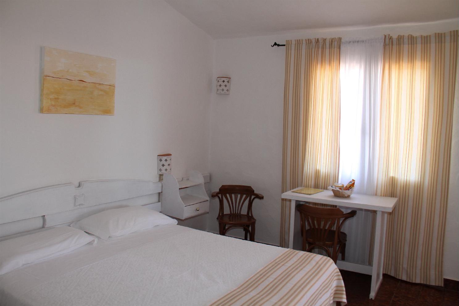 Hotel Tre Botti Baja Sardinia Eksteriør billede
